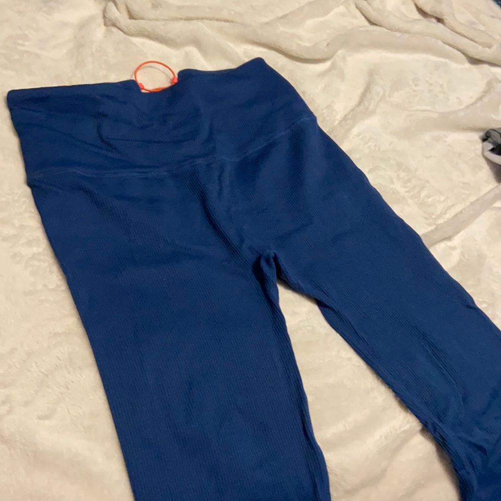 Fabletics light new ribbed leggings